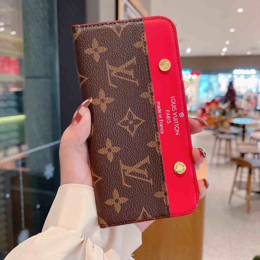 LV & GG iPhone Case: Sleek Design with Integrated Card Holder