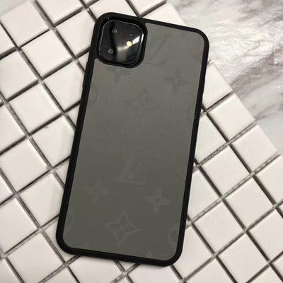 High-quality LV Supreme Burberry iPhone Case for ultimate protection